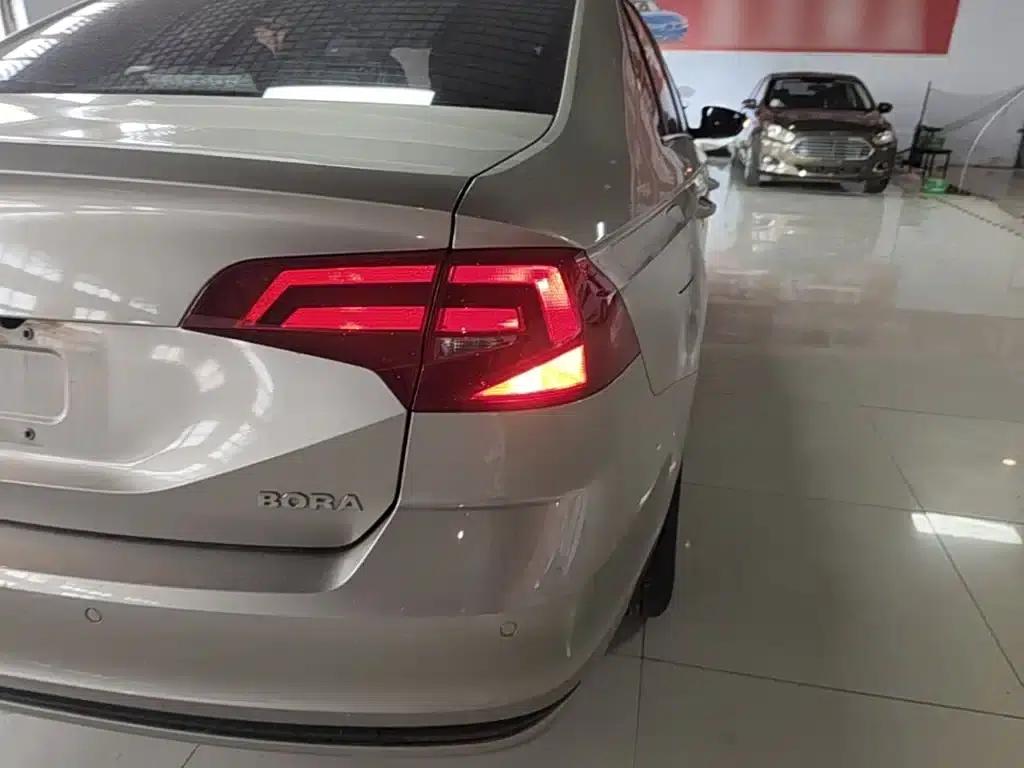 2018 Volkswagen Bora 1.5L Automatic Fashion Edition — миниатюра 8