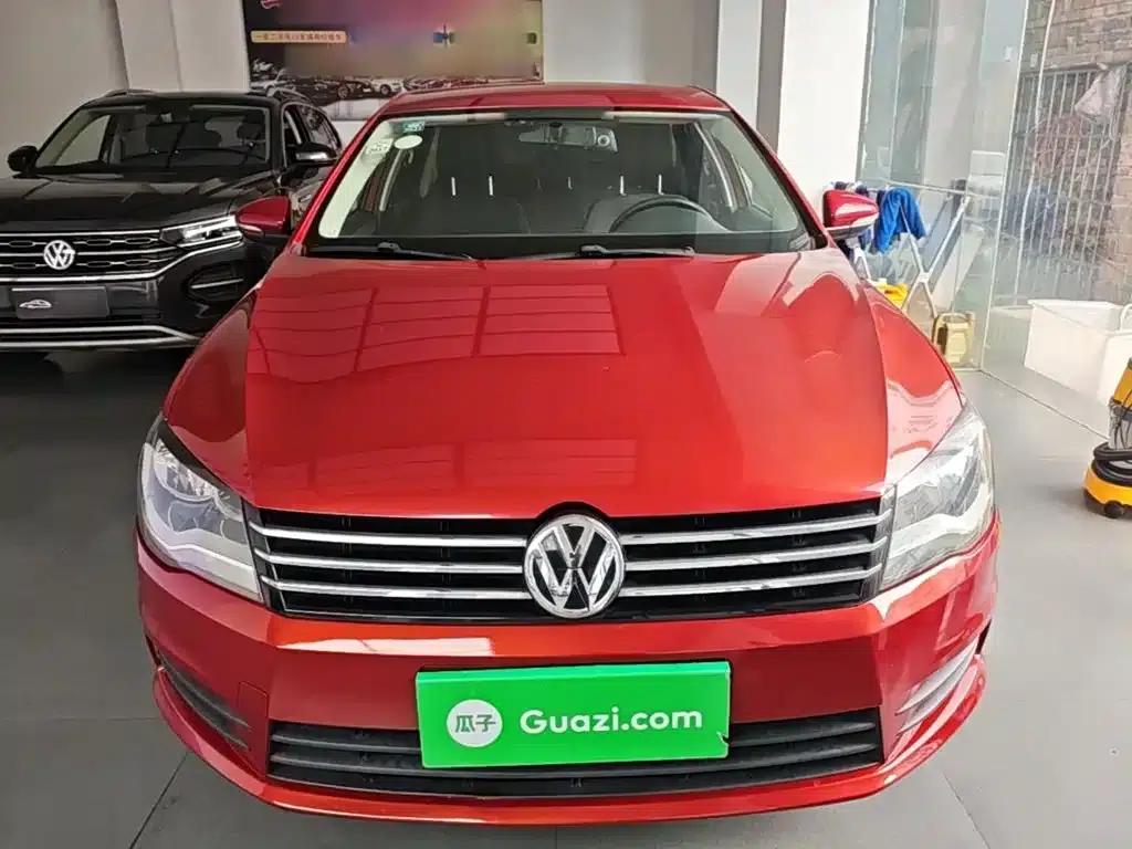 2014 Volkswagen Bora 1.6L Automatic Fashion Edition — миниатюра 3
