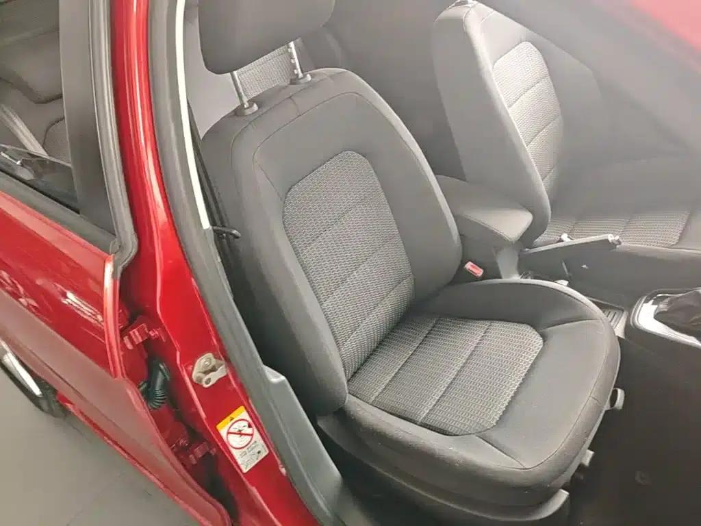 2014 Volkswagen Bora 1.6L Automatic Fashion Edition — миниатюра 25
