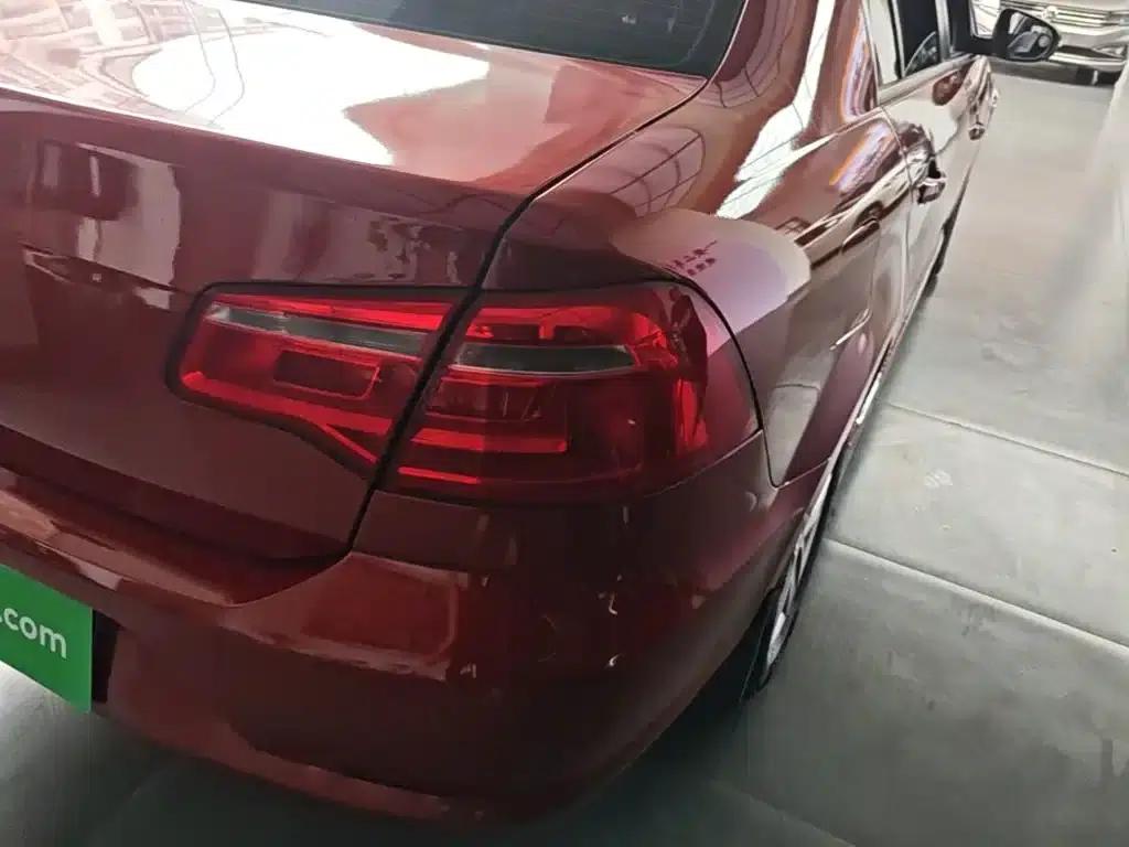 2014 Volkswagen Bora 1.6L Automatic Fashion Edition — миниатюра 8