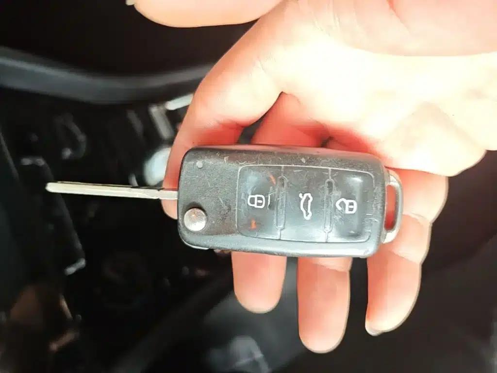2014 Volkswagen Bora 1.6L Automatic Fashion Edition — миниатюра 9
