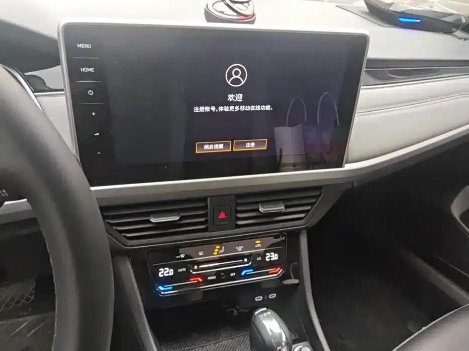 2023 Volkswagen Bora 280TSI DSG Premium Edition — миниатюра 14