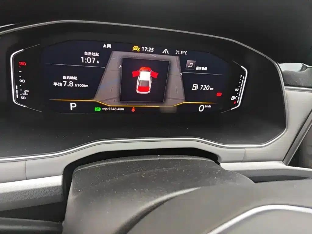 2023 Volkswagen Bora 280TSI DSG Premium Edition — миниатюра 4