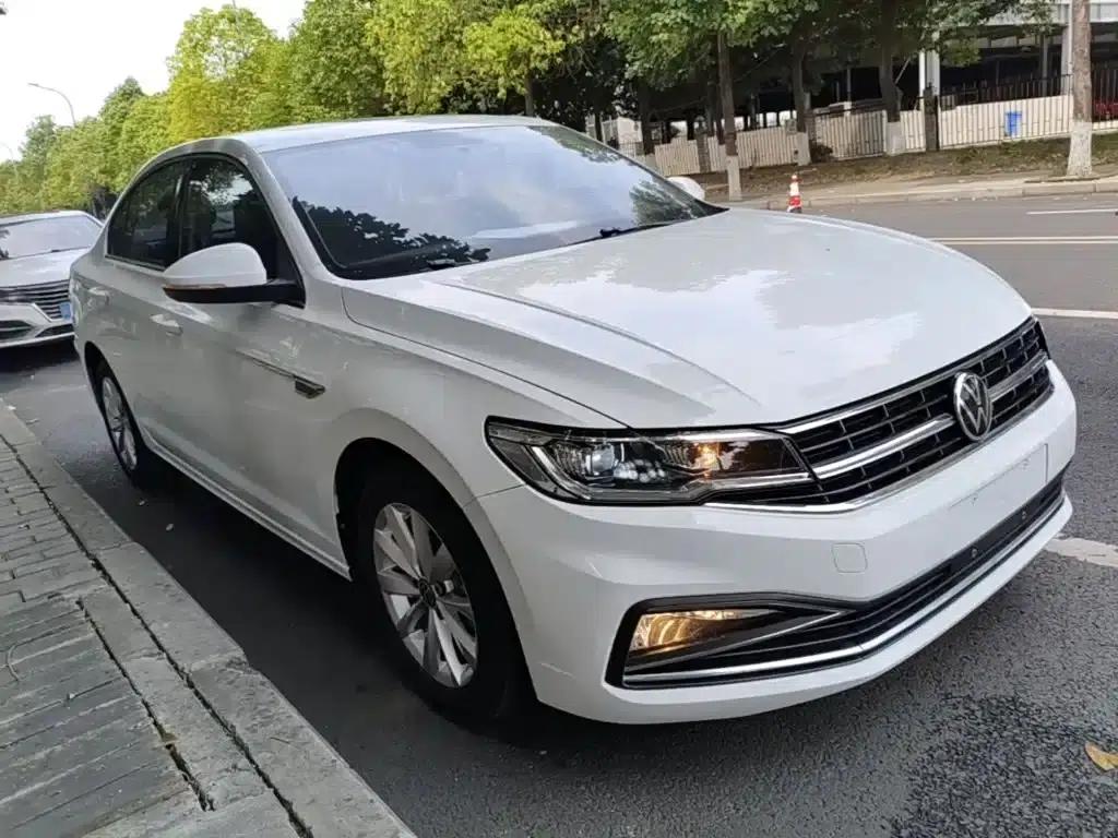 2021 Volkswagen Bora 1.5L Automatic Comfort Smart Connect Edition — миниатюра 4