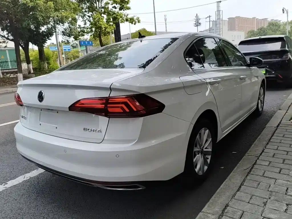 2021 Volkswagen Bora 1.5L Automatic Comfort Smart Connect Edition — миниатюра 7