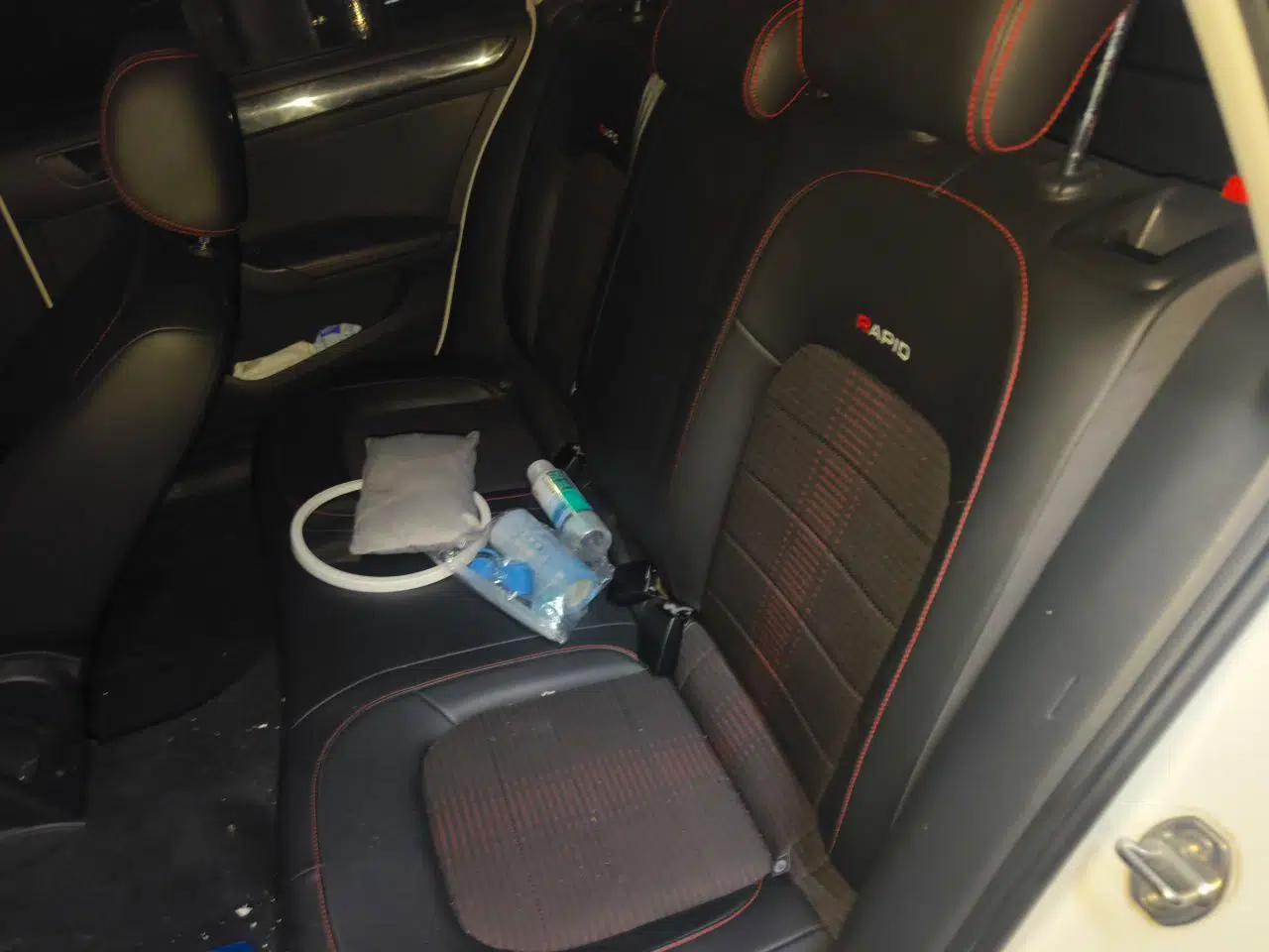 Skoda Rapid Spaceback 2016 Revised 1.6L Automatic Smart Drive Version — миниатюра 17