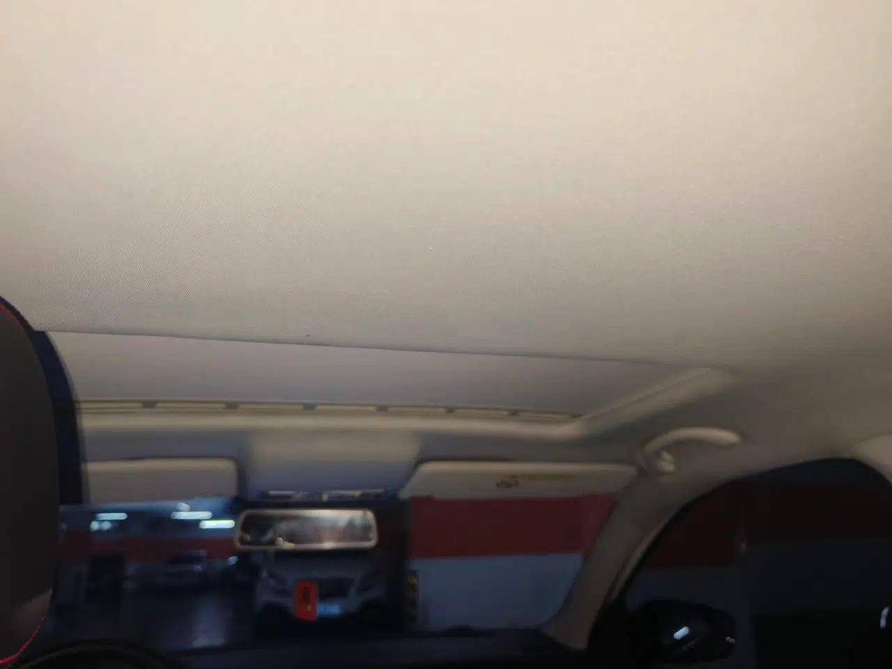 Skoda Rapid Spaceback 2016 Revised 1.6L Automatic Smart Drive Version — миниатюра 18