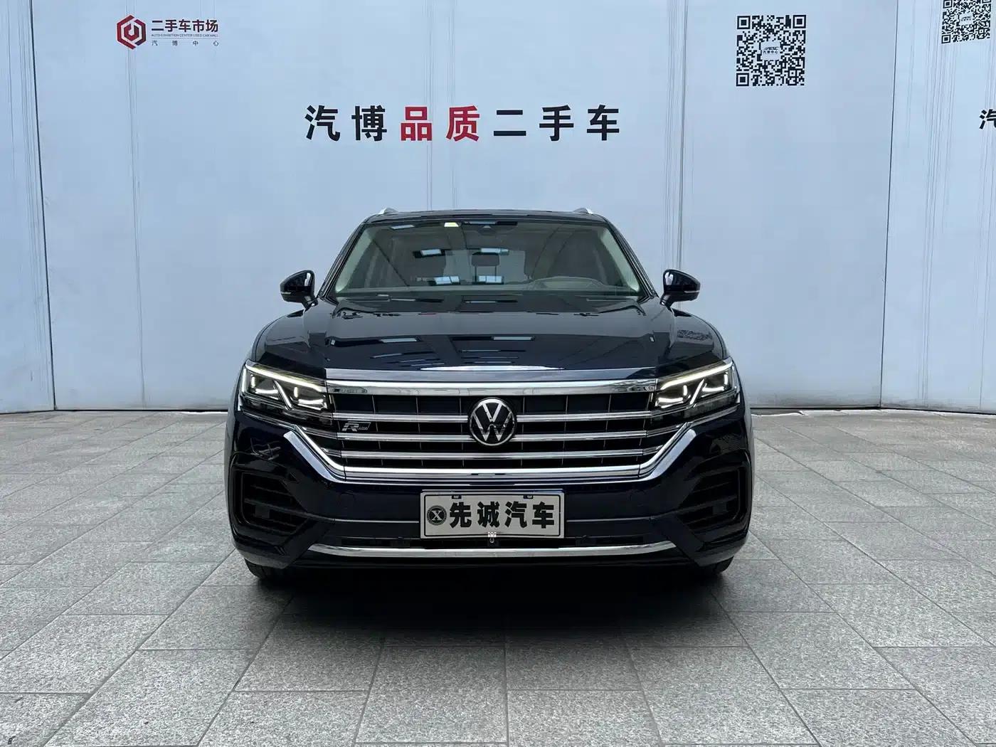Touareg 2021 3.0TSI R-Line Classic Sport Package — миниатюра 3