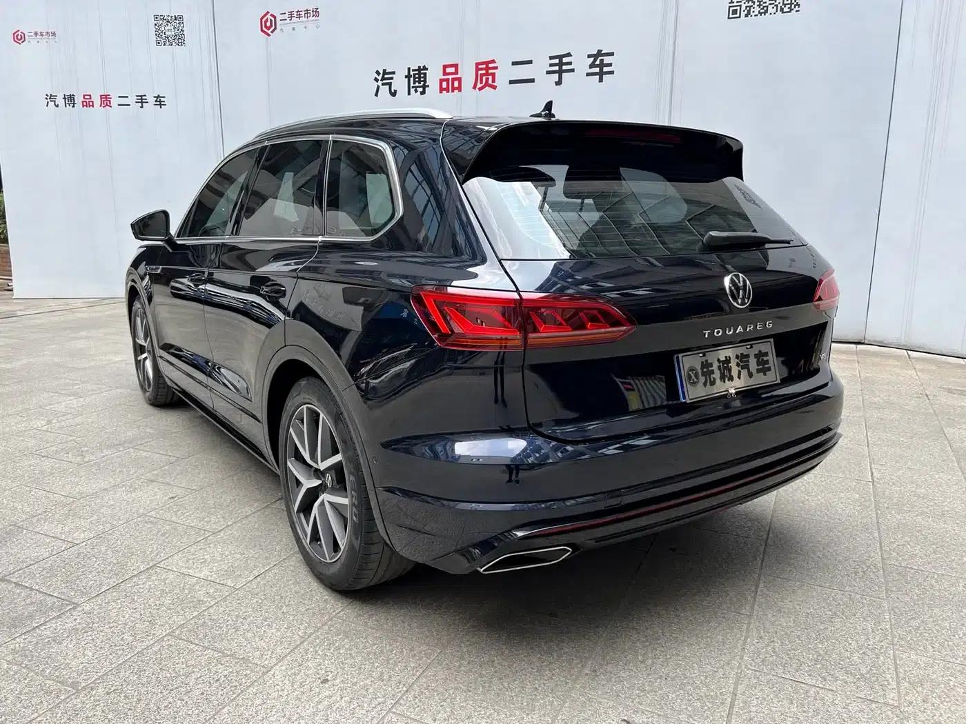 Touareg 2021 3.0TSI R-Line Classic Sport Package — миниатюра 6