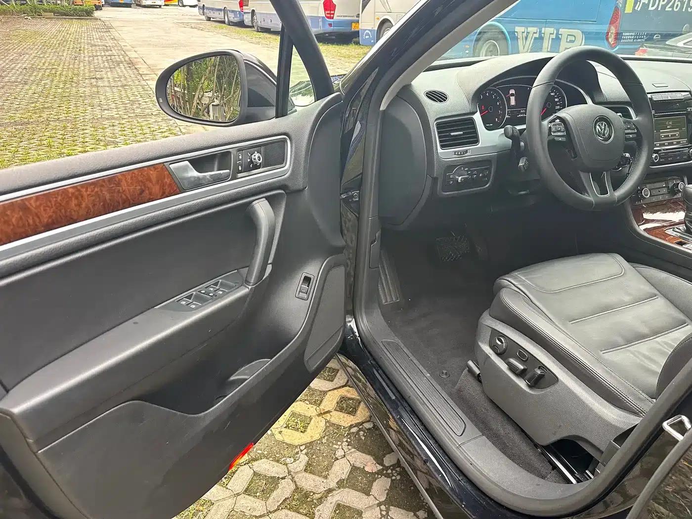 2011 Touareg 3.0TSI Standard Edition — миниатюра 9