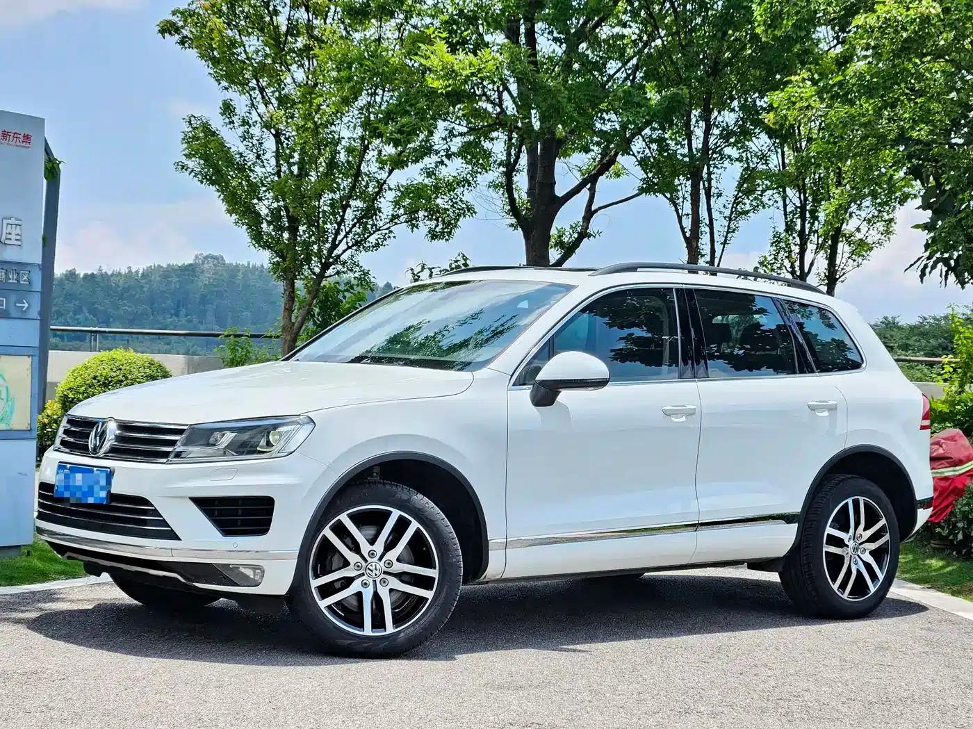 Touareg 2016 3.0TSI Standard Edition — миниатюра 1
