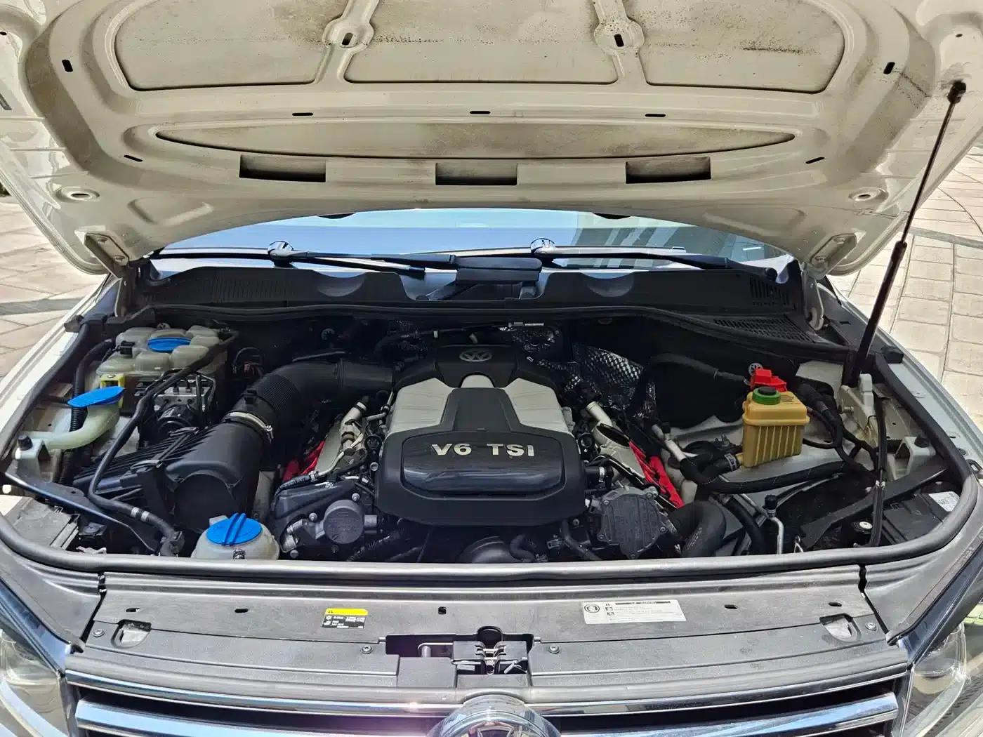 Touareg 2016 3.0TSI Standard Edition — миниатюра 4