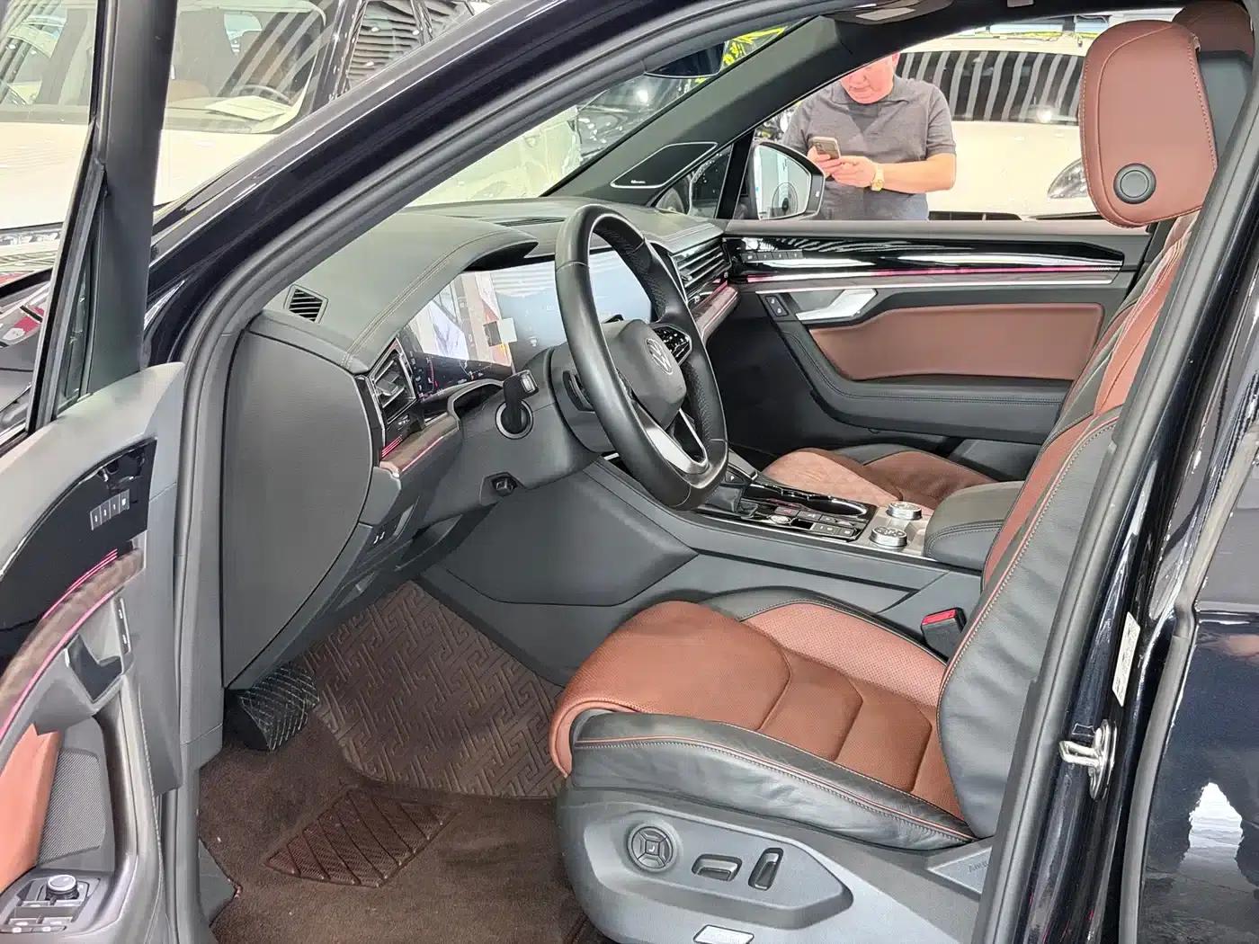 2021 Volkswagen Touareg 3.0TSI Elite Edition — миниатюра 6