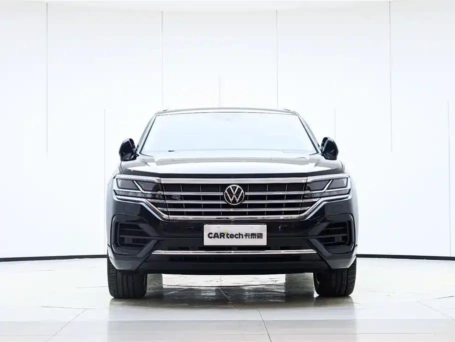 2023 Volkswagen Touareg 3.0TSI R-Line Classic Sport Package — миниатюра 2