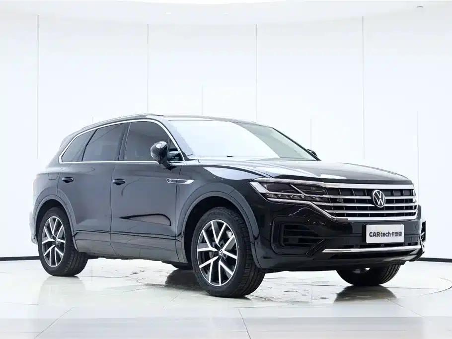 2023 Volkswagen Touareg 3.0TSI R-Line Classic Sport Package — миниатюра 5