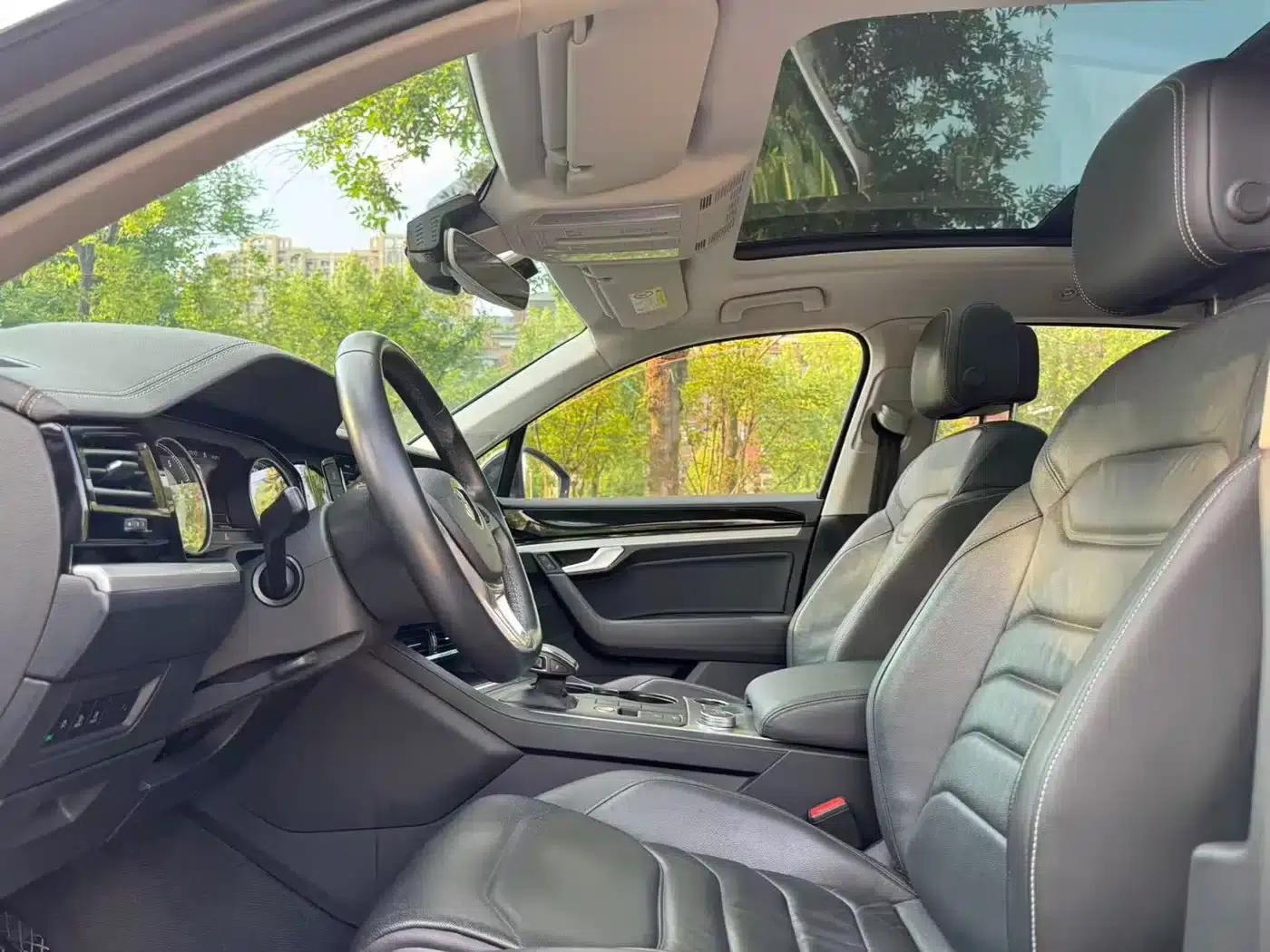 Touareg 2019 2.0TSI Navigator Edition (China VI Emission Standard) — миниатюра 15