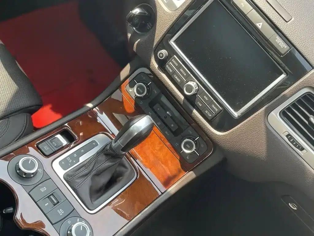 2011 Touareg 3.0TSI Comfort — миниатюра 2
