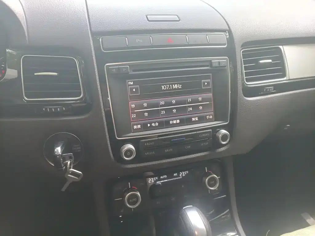 Touareg 2016 3.0TSI Standard Edition — миниатюра 6