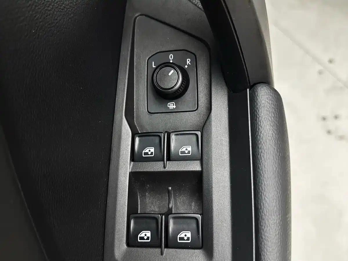 Tharu 2021 280TSI 2WD Comfort Edition — миниатюра 12