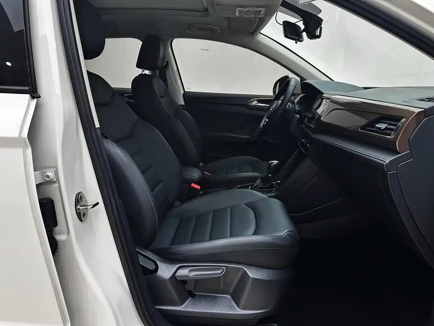 Tharu 2021 280TSI 2WD Comfort Edition — миниатюра 15