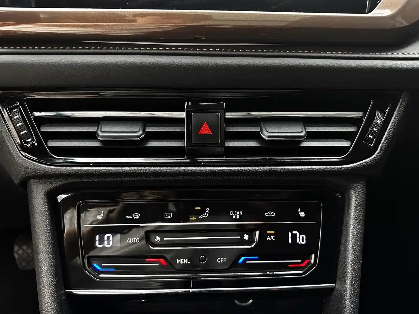 Tharu 2022 280TSI 2WD Luxury Edition — миниатюра 23