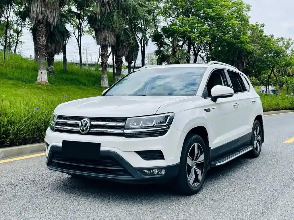 Tharu 2020 280TSI 2WD Comfort Edition (National V Emission Standard) — миниатюра 1