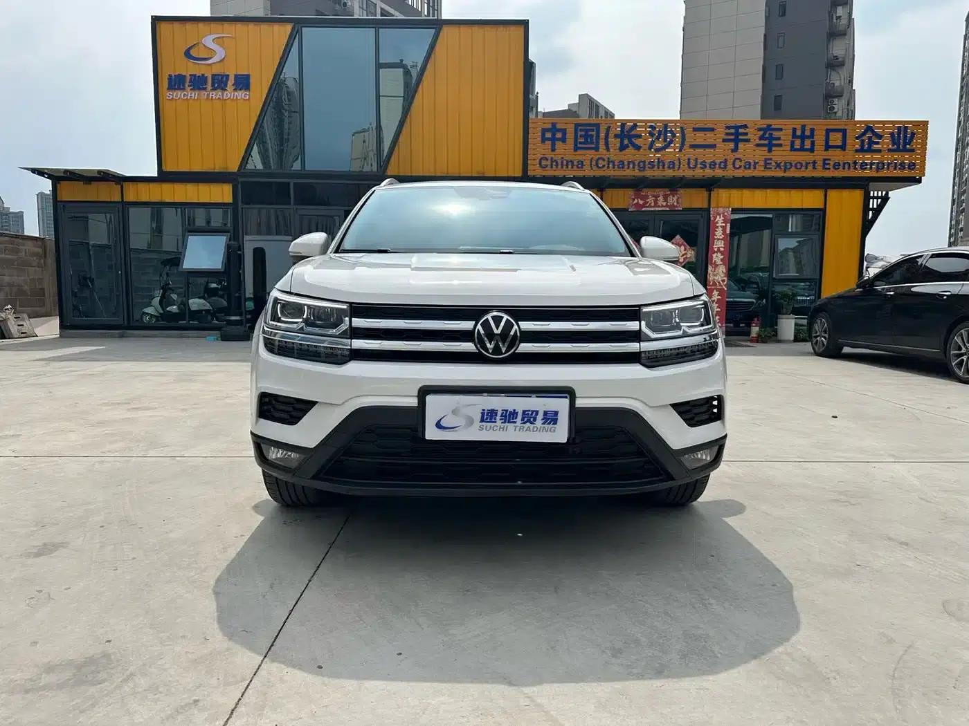 Tharu 2022 280TSI 2WD Luxury Edition — миниатюра 2