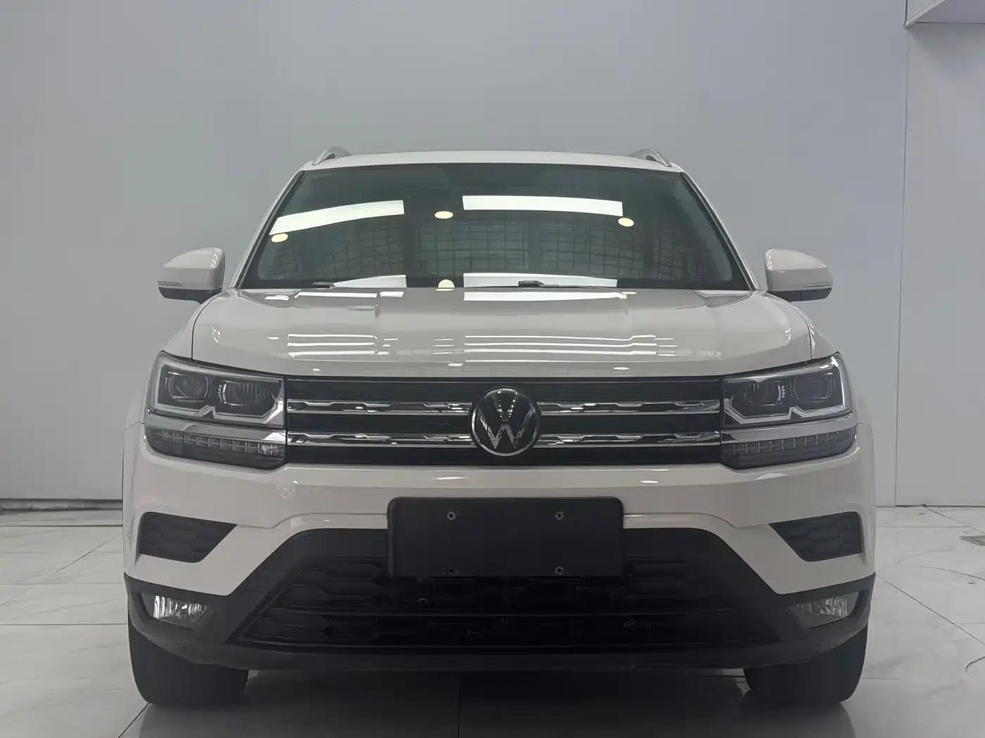 Tharu 2022 280TSI 2WD Luxury Edition — миниатюра 2