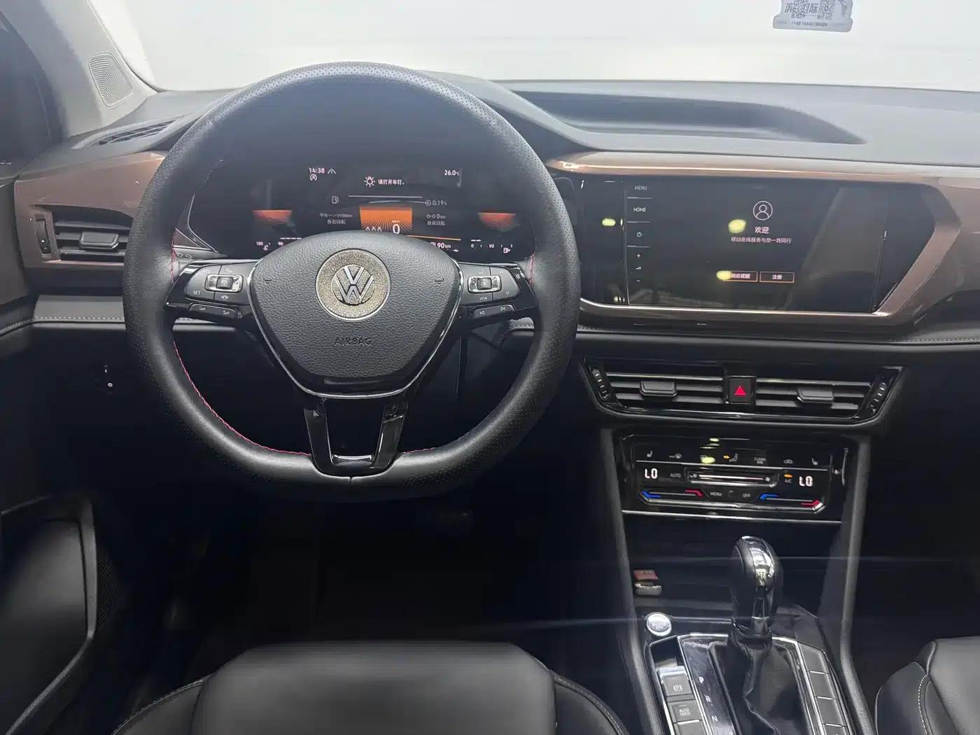 Tharu 2022 280TSI 2WD Luxury Edition — миниатюра 15