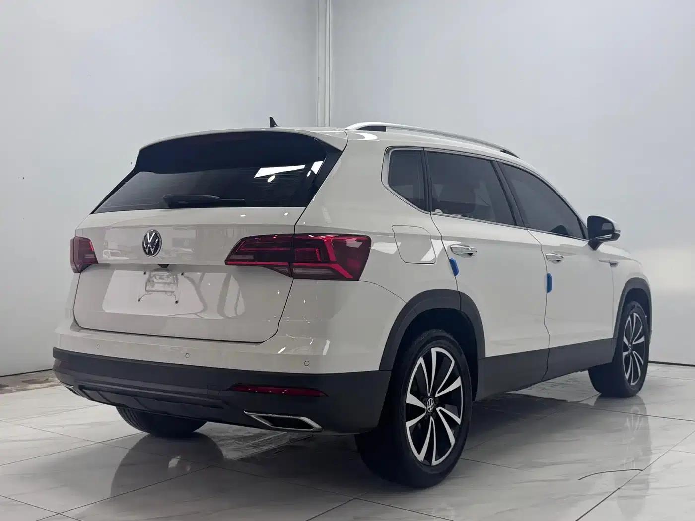 Tharu 2022 280TSI 2WD Luxury Edition — миниатюра 6