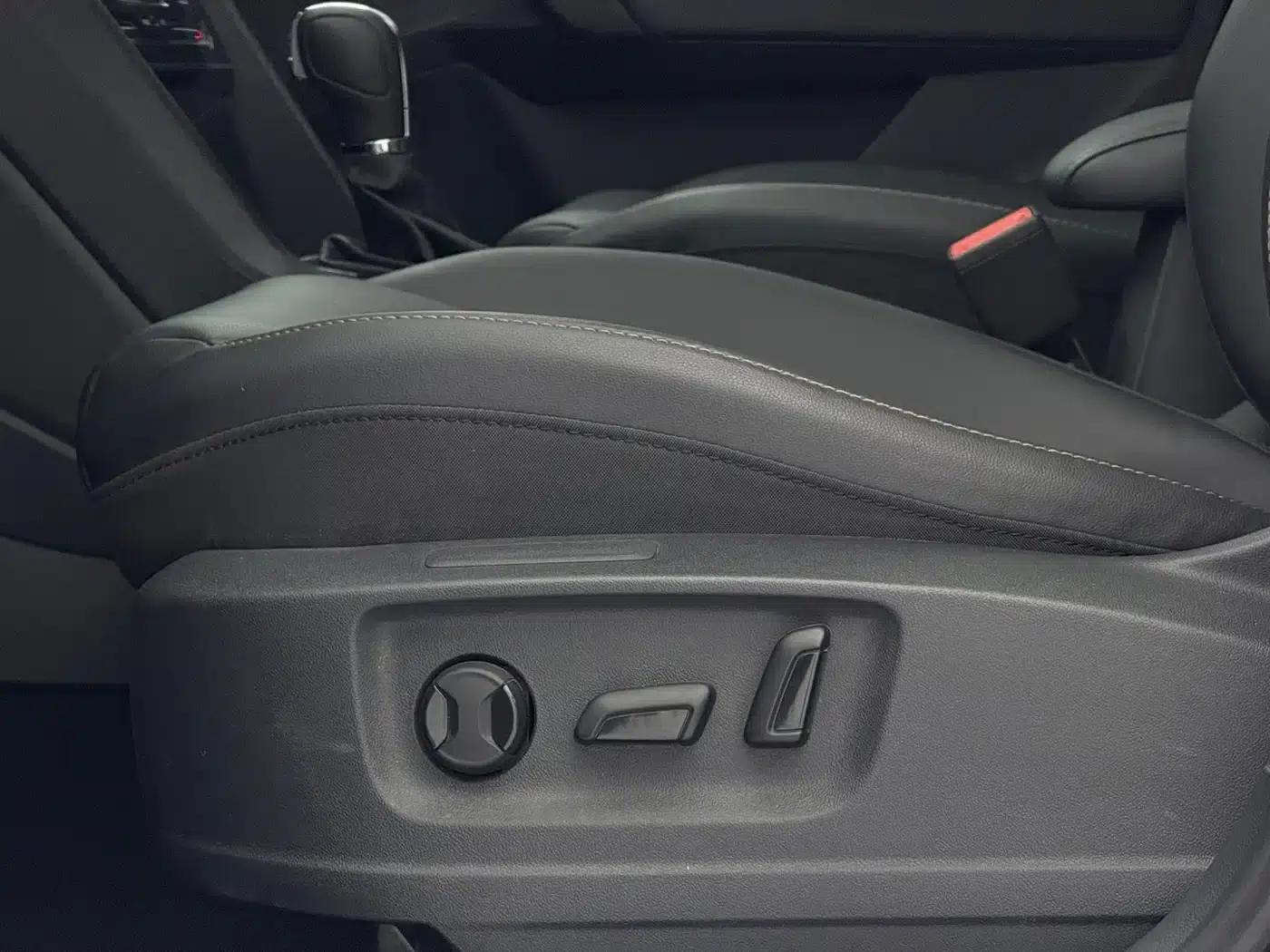 Tharu 2022 280TSI 2WD Luxury Edition — миниатюра 22