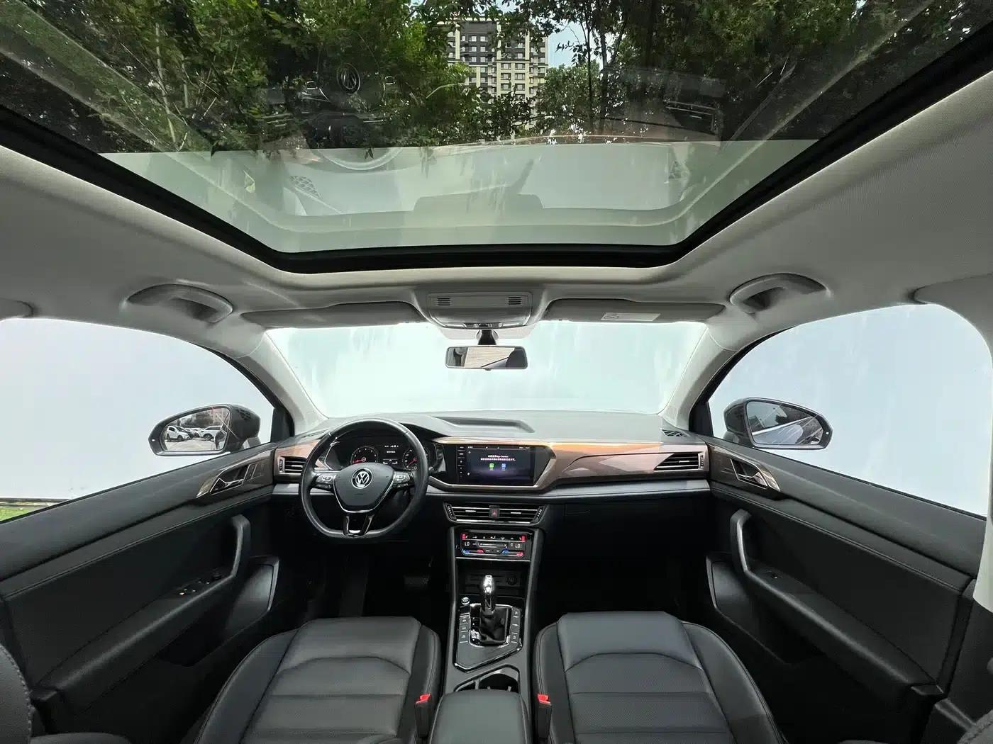 Tharu 2021 280TSI 2WD Luxury Edition PLUS — миниатюра 21