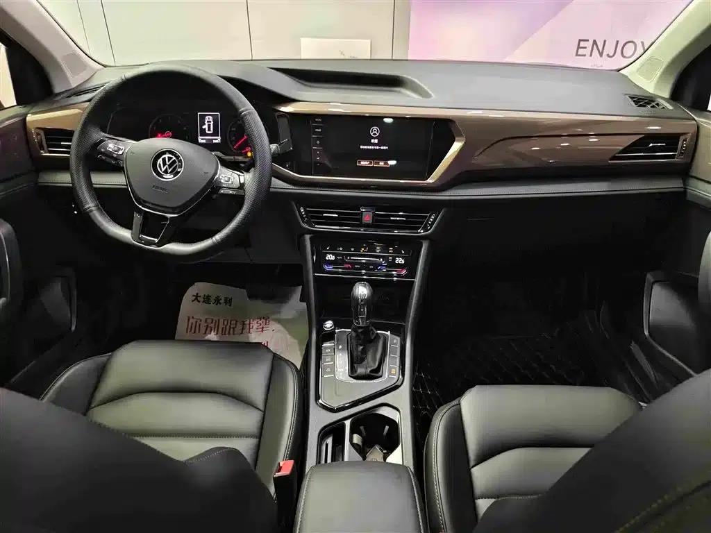 Tharu 2021 330TSI 4WD Luxury Edition — миниатюра 12