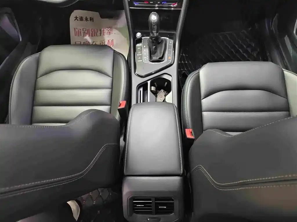 Tharu 2021 330TSI 4WD Luxury Edition — миниатюра 15