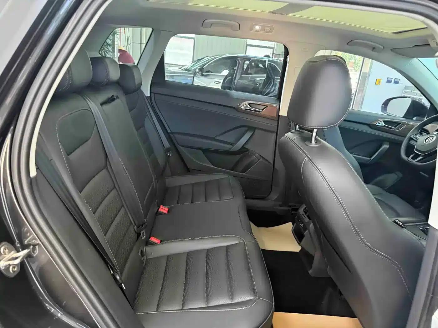 Tharu 2022 280TSI 2WD Luxury Edition — миниатюра 18