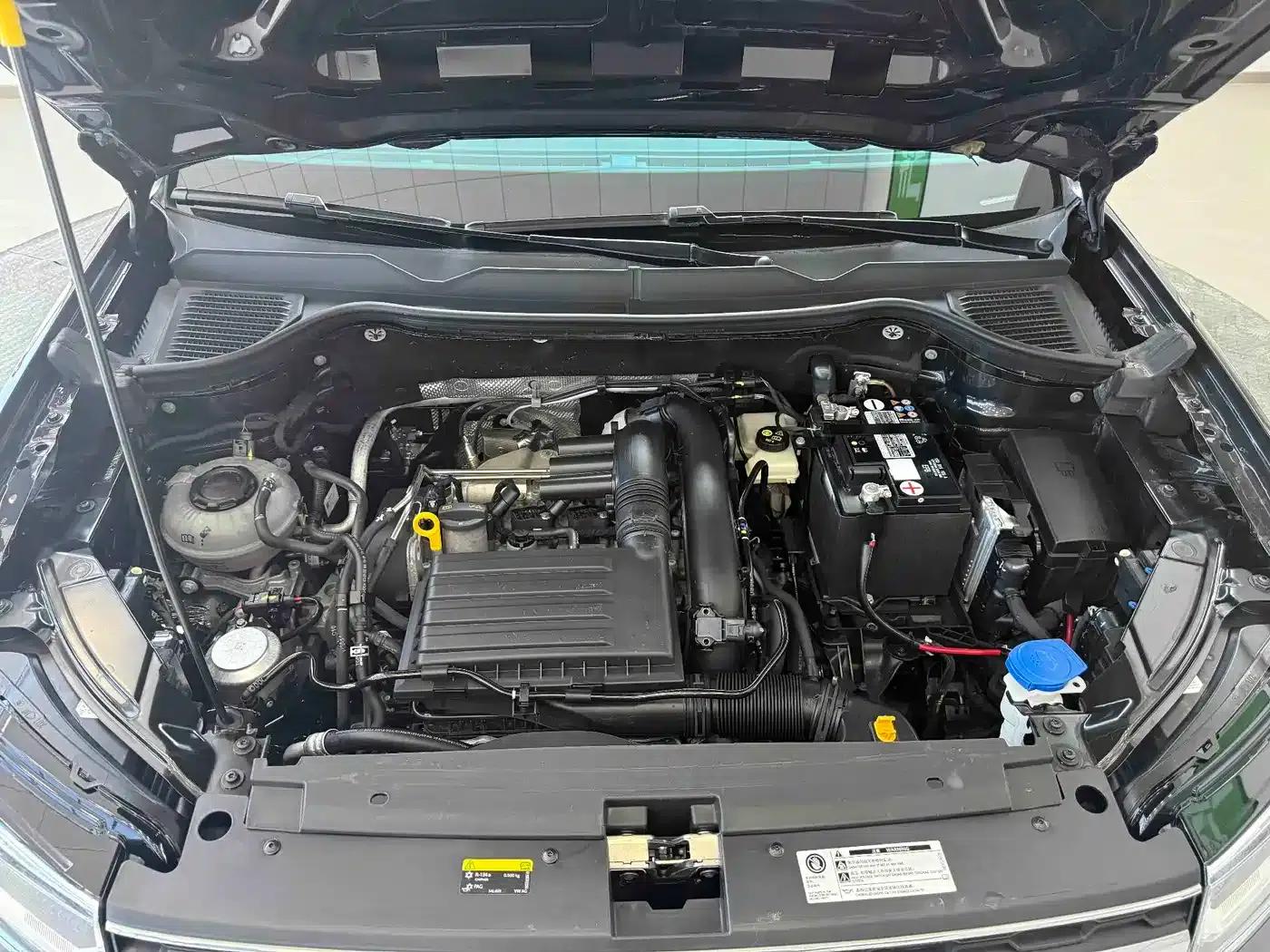 Tharu 2022 280TSI 2WD Luxury Edition — миниатюра 21
