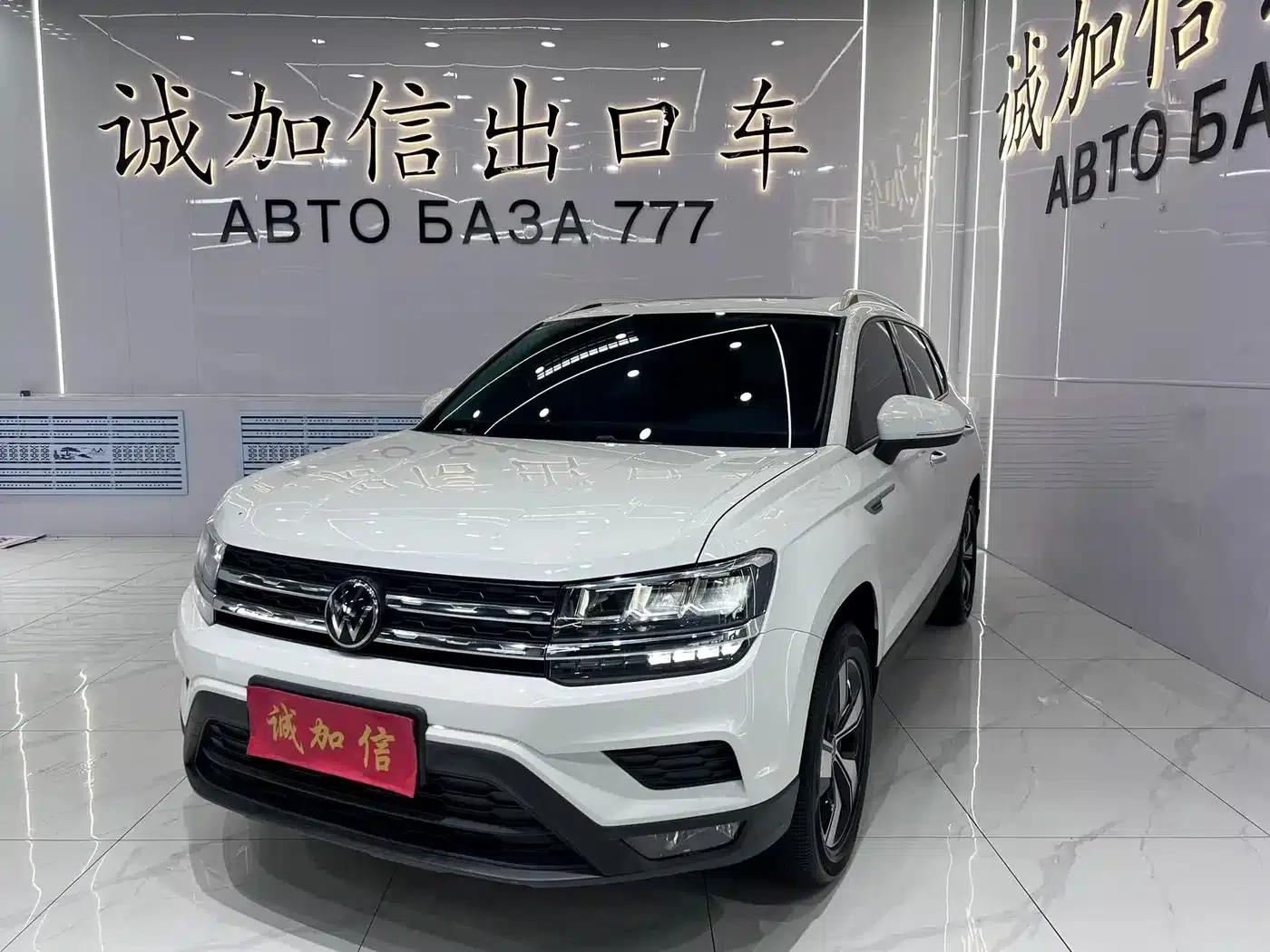 Tharu 2022 280TSI 2WD Luxury Edition — миниатюра 1