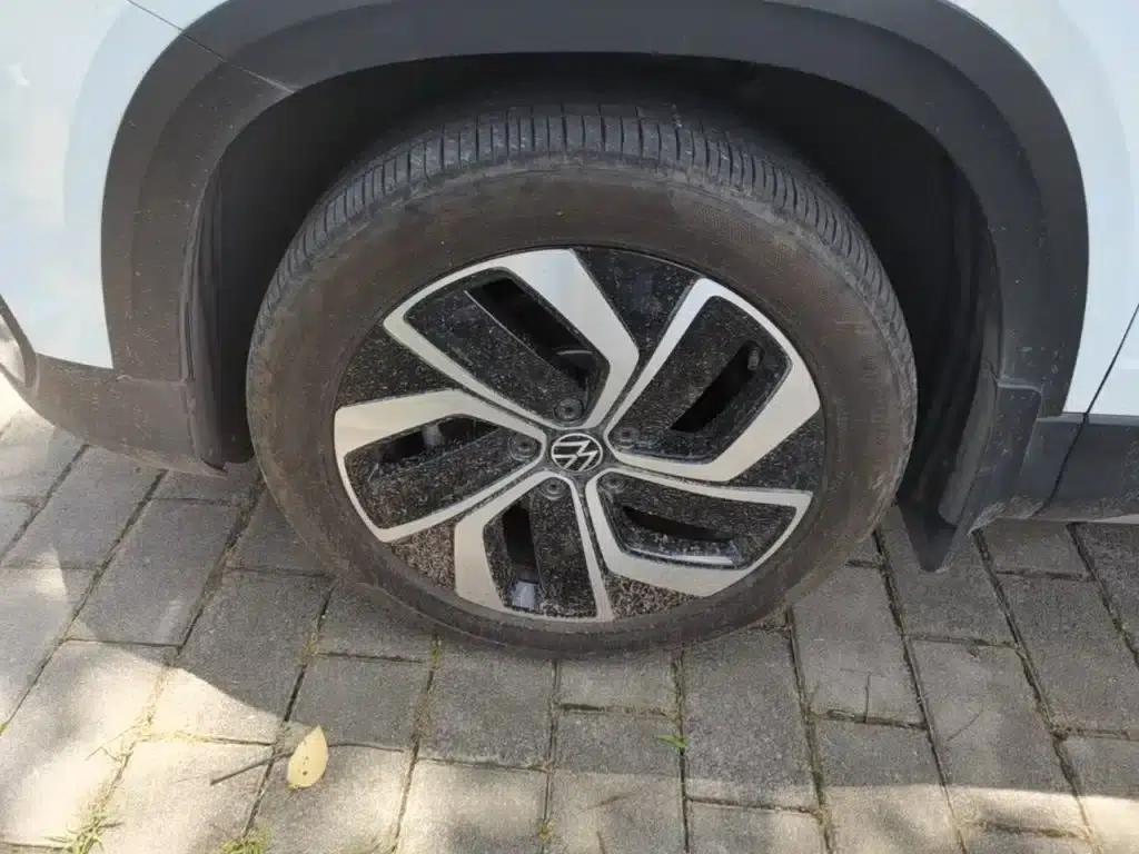 Tharu 2024 300TSI 2WD Full Moon Edition — миниатюра 23