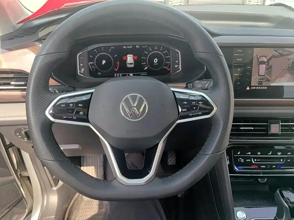 Tharu 2022 330TSI 4WD Luxury Edition — миниатюра 11