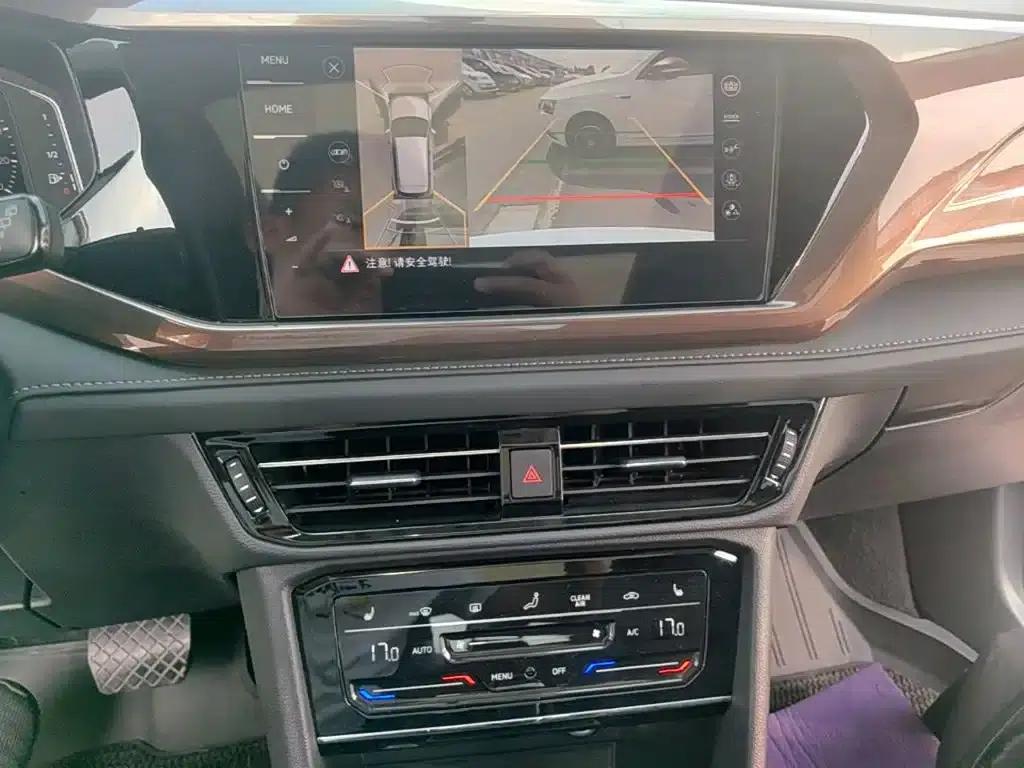 Tharu 2022 330TSI 4WD Luxury Edition — миниатюра 13