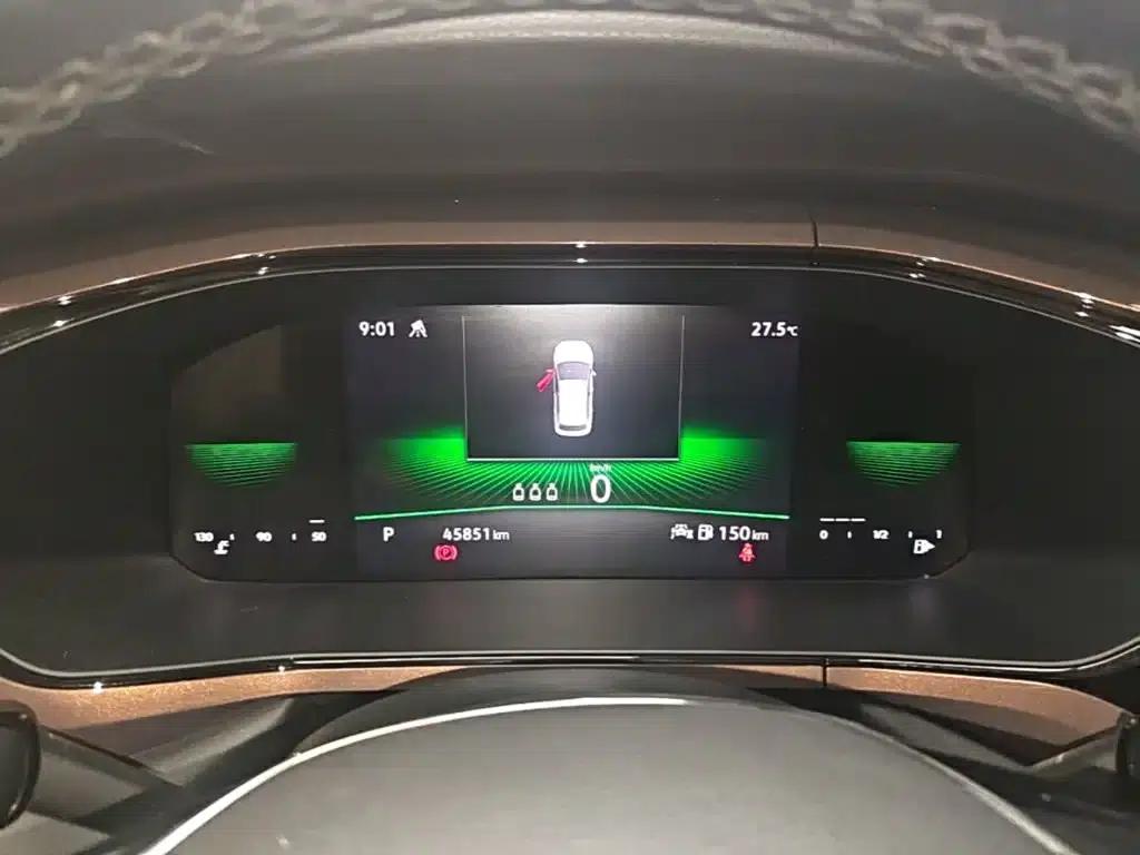 Tharu 2022 280TSI 2WD Luxury Edition — миниатюра 12
