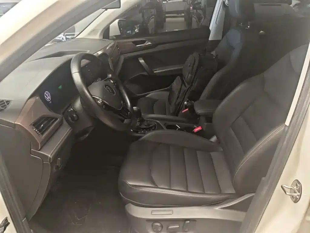 Tharu 2022 280TSI 2WD Luxury Edition — миниатюра 15