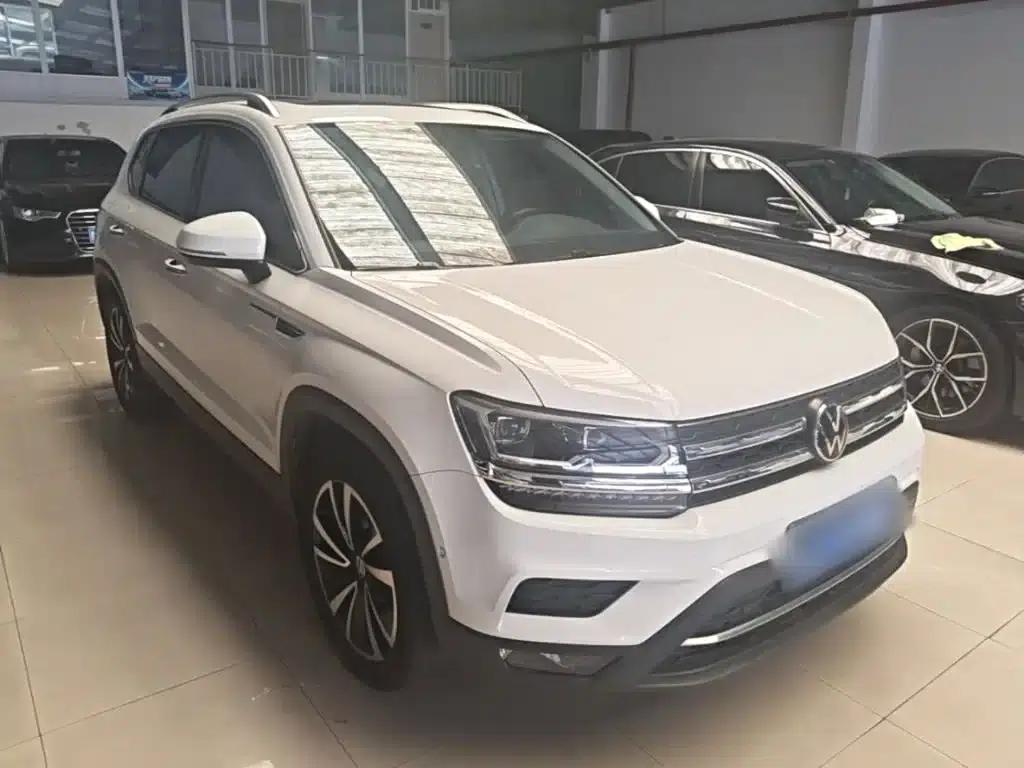 Tharu 2022 280TSI 2WD Luxury Edition — миниатюра 4