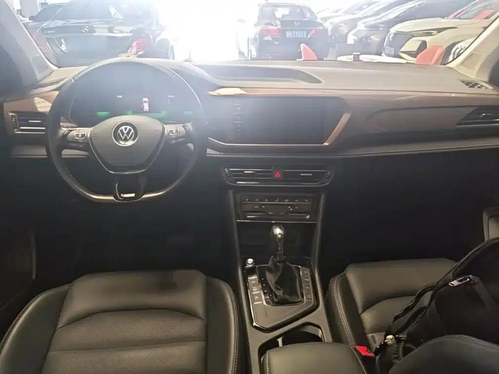 Tharu 2022 280TSI 2WD Luxury Edition — миниатюра 10