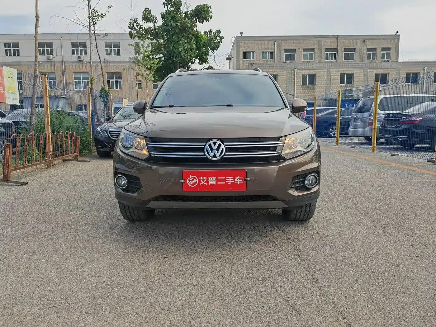 2015 Tiguan 2.0TSI Comfort Edition — миниатюра 2