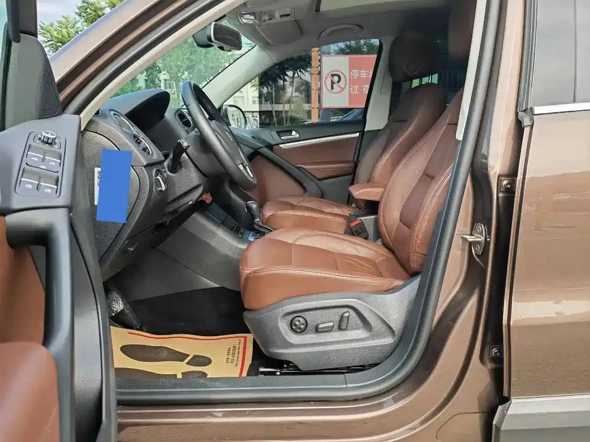 2015 Tiguan 2.0TSI Comfort Edition — миниатюра 3
