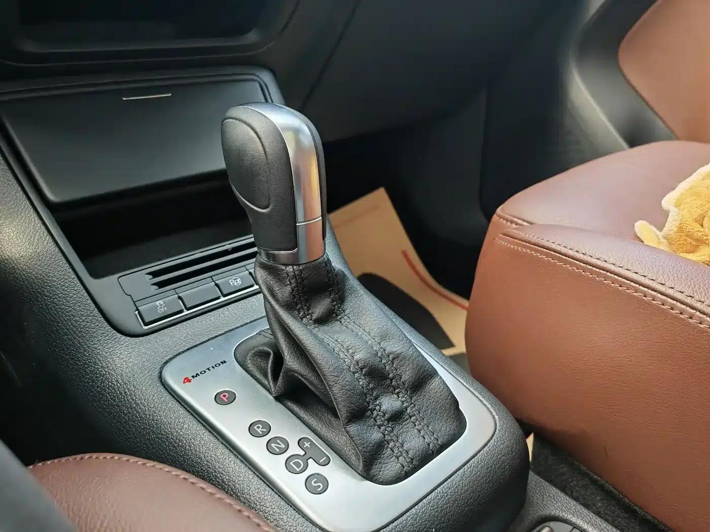 2015 Tiguan 2.0TSI Comfort Edition — миниатюра 10