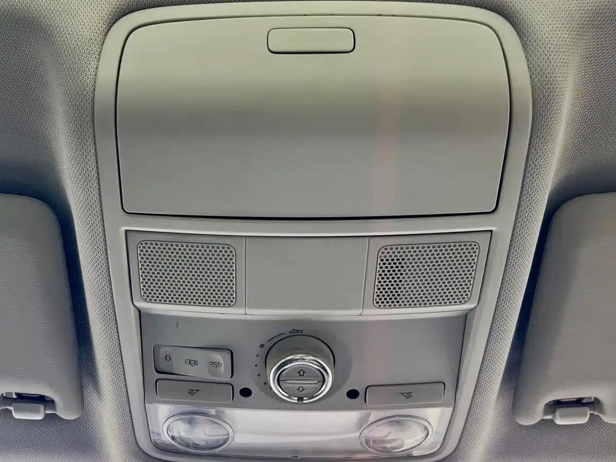 Tiguan 2012 1.8TSI Automatic 4WD Elite Edition — миниатюра 15