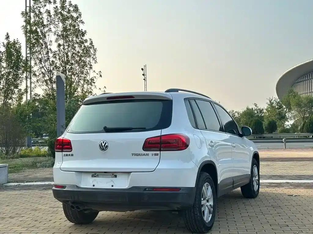 Tiguan 2015 1.8TSI Automatic 2WD Fashion Edition — миниатюра 4