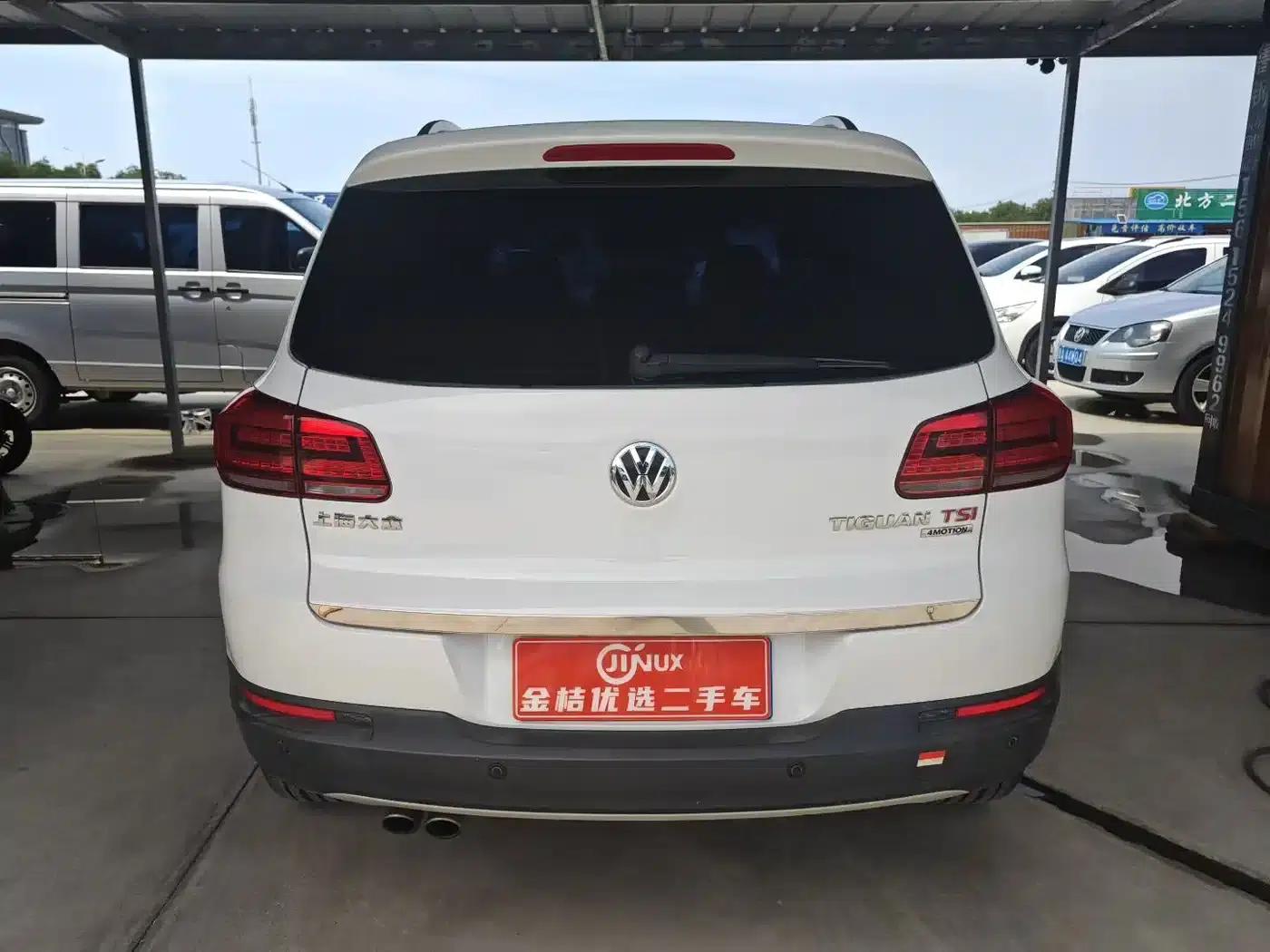 2015 Volkswagen Tiguan 2.0TSI Automatic 4WD Luxury Edition — миниатюра 6